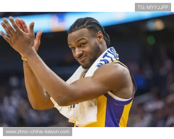 复赛首战：球队战术调整成效显著！，nba复赛分主客场吗