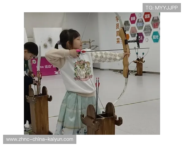 射箭学院加强青少年训练营的师资轮换与质量控制,射箭培训费用高不 射箭学院加强青少年训练营的师资轮换与质量控制,射箭培训费用高不